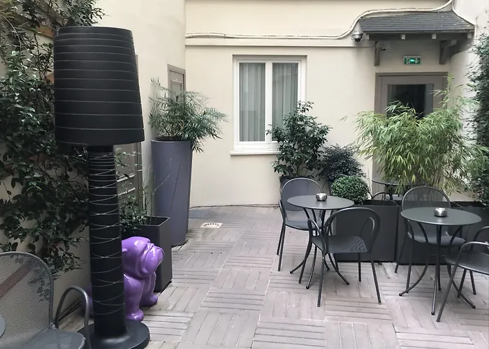 Hotel Du Printemps Parigi